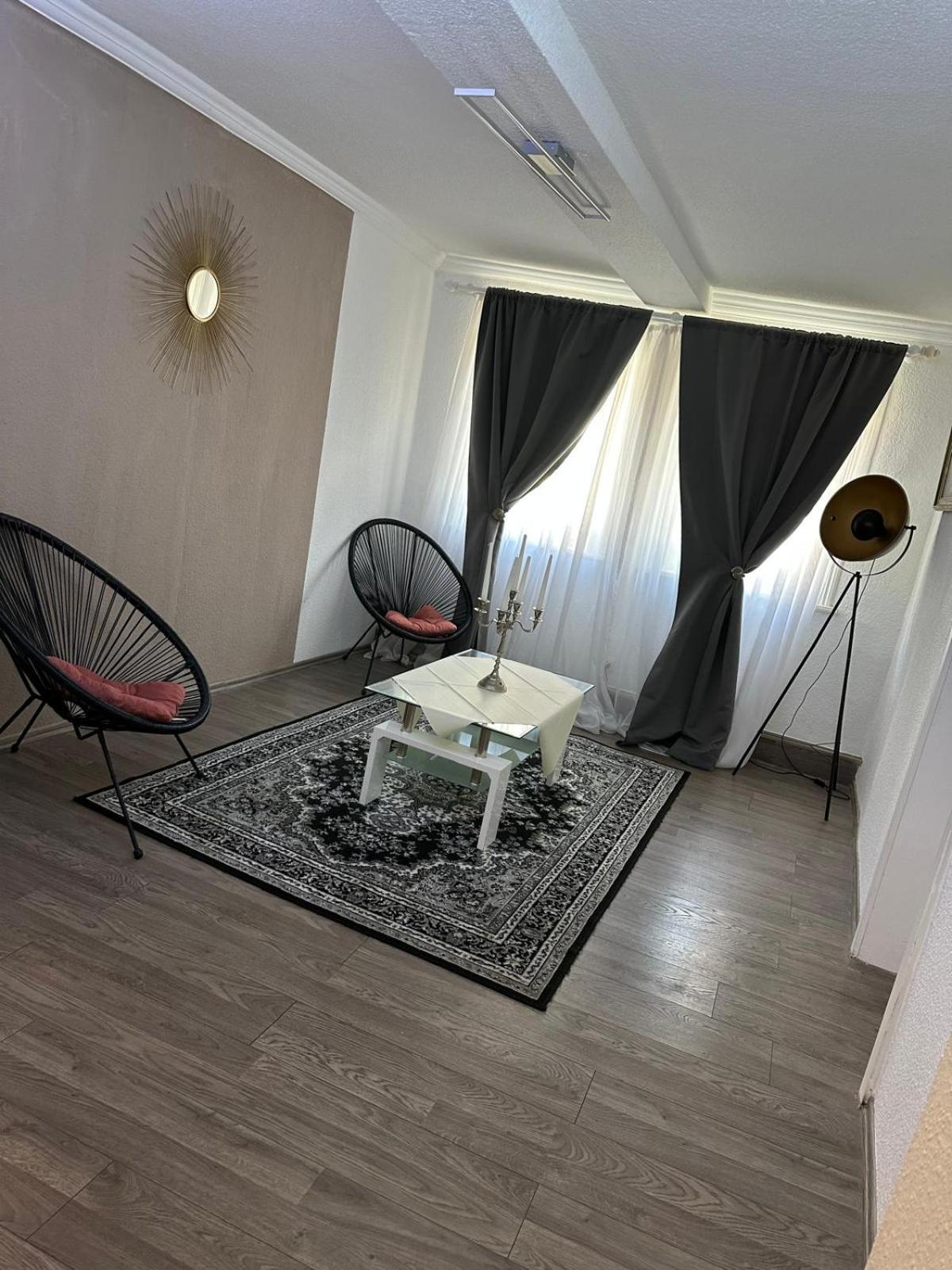 Hotel-Cafe-Restaurant Parkhaus Алтенау Екстериор снимка
